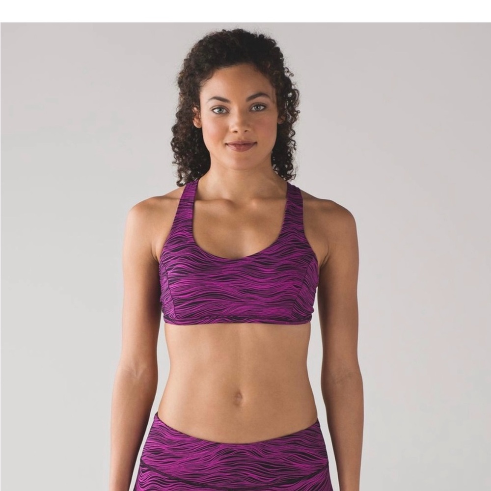 Lululemon free to be zebra sports bra